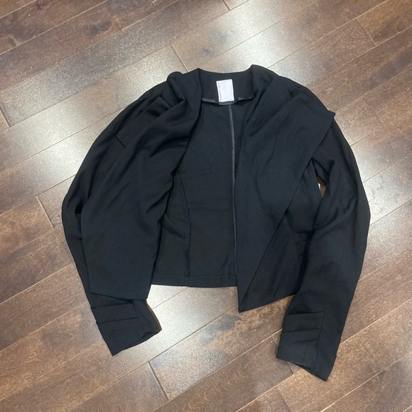 Black open blazer - Picture 3 of 8